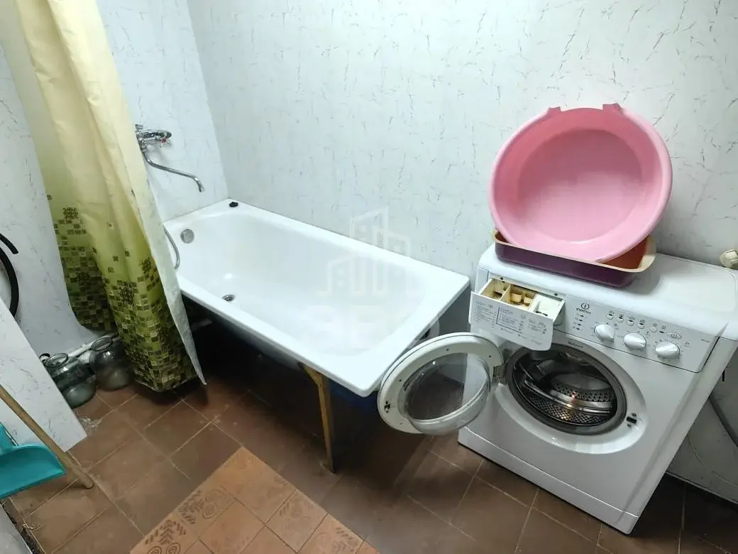 комната в Санкт-Петербурге по адресу: Искровский проспект, 6, к 5, литера О