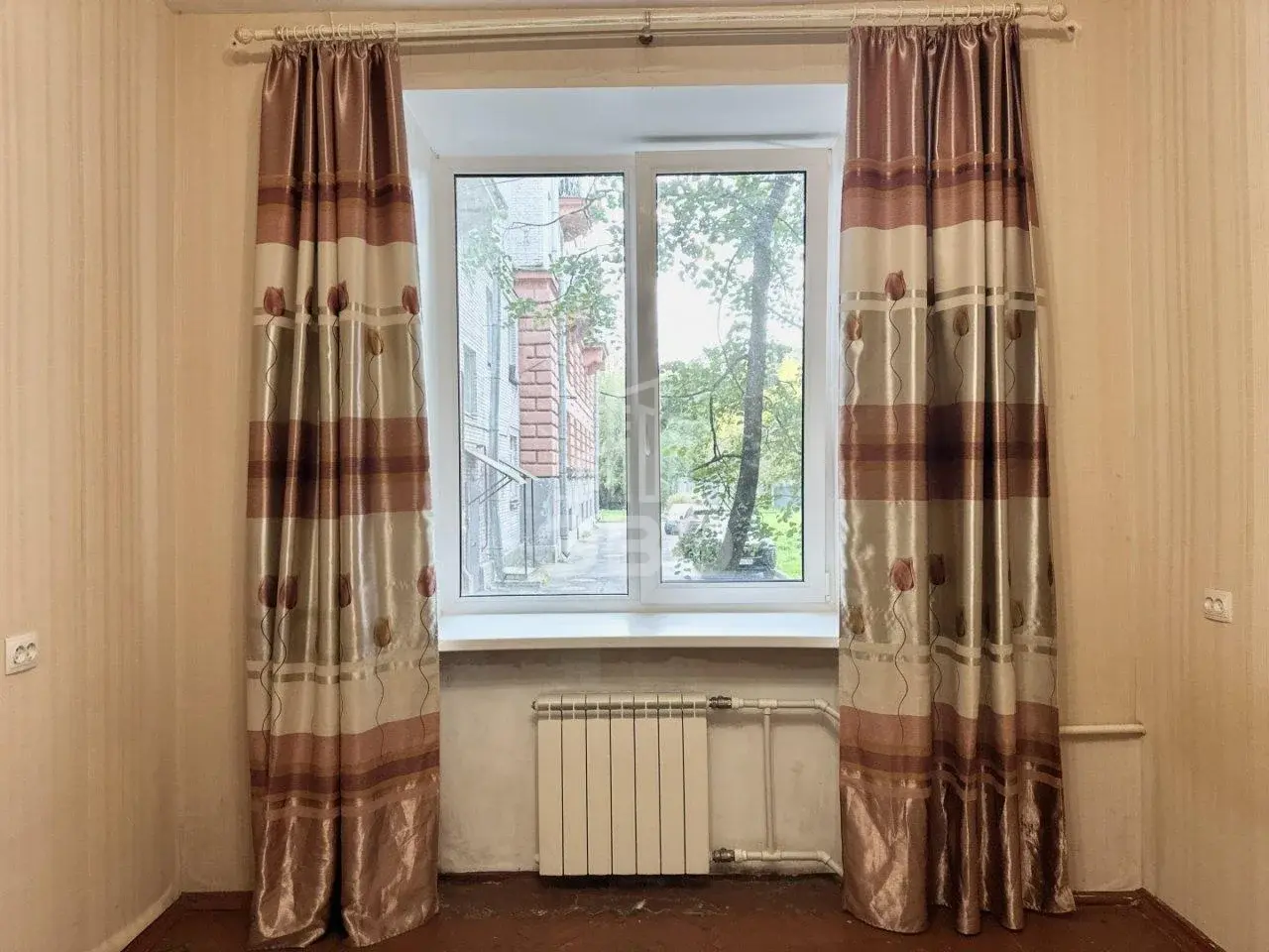 комната в Санкт-Петербурге по адресу: Нежинская ул., 4, литера А