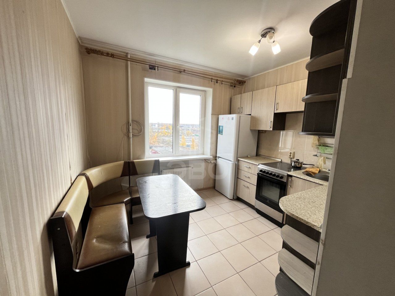 двухкомнатная квартира в Санкт-Петербурге по адресу: Коммунаров ул., 120