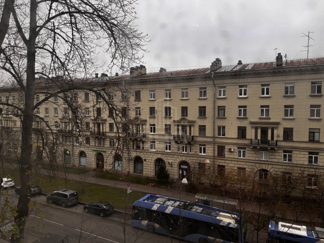 трехкомнатная квартира в Санкт-Петербург по адресу: Таллинская ул., 10