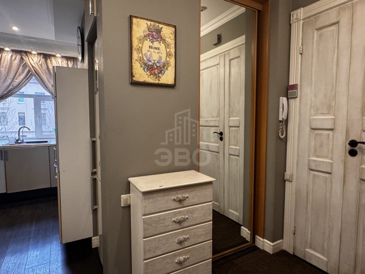 трехкомнатная квартира в Санкт-Петербург по адресу: Таллинская ул., 10