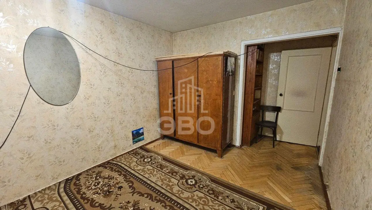 двухкомнатная квартира в Санкт-Петербурге по адресу: Славы проспект, 10, к 5