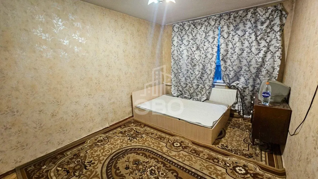 двухкомнатная квартира в Санкт-Петербурге по адресу: Славы проспект, 10, к 5