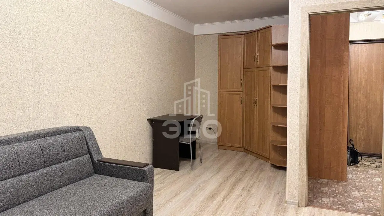 однокомнатная квартира в Санкт-Петербурге по адресу: Большевиков проспект, 15