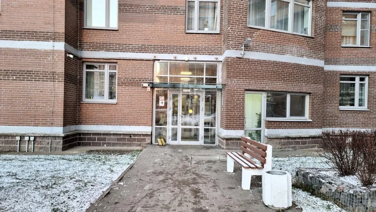 однокомнатная квартира в Санкт-Петербурге по адресу: Верности ул., 17