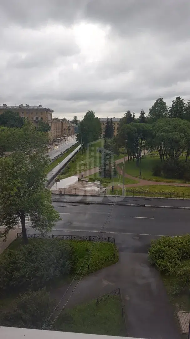 однокомнатная квартира в Санкт-Петербурге по адресу: Среднеохтинский пр-кт., 5