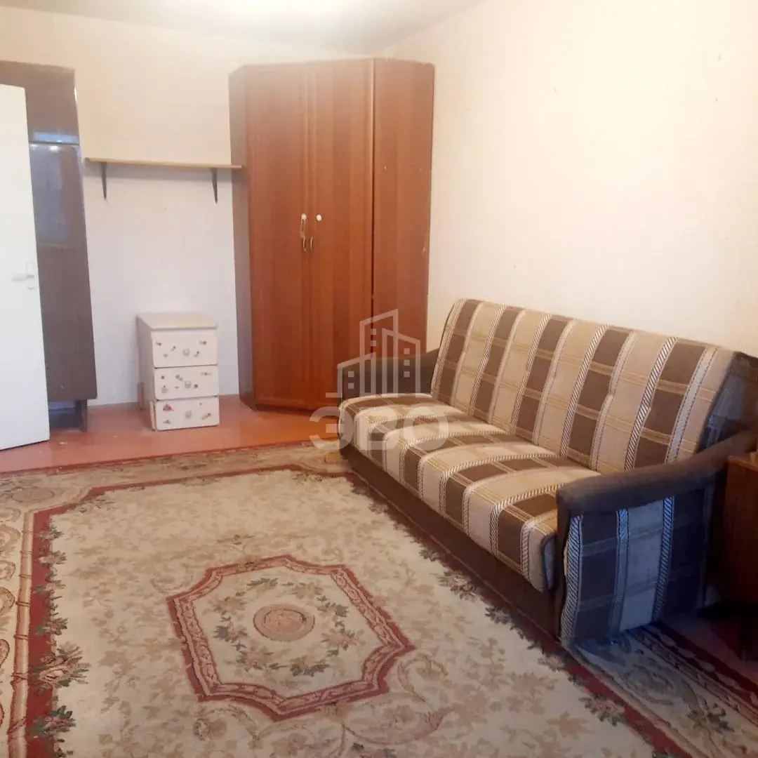 однокомнатная квартира в Санкт-Петербурге по адресу: Культуры проспект, 21, к 1