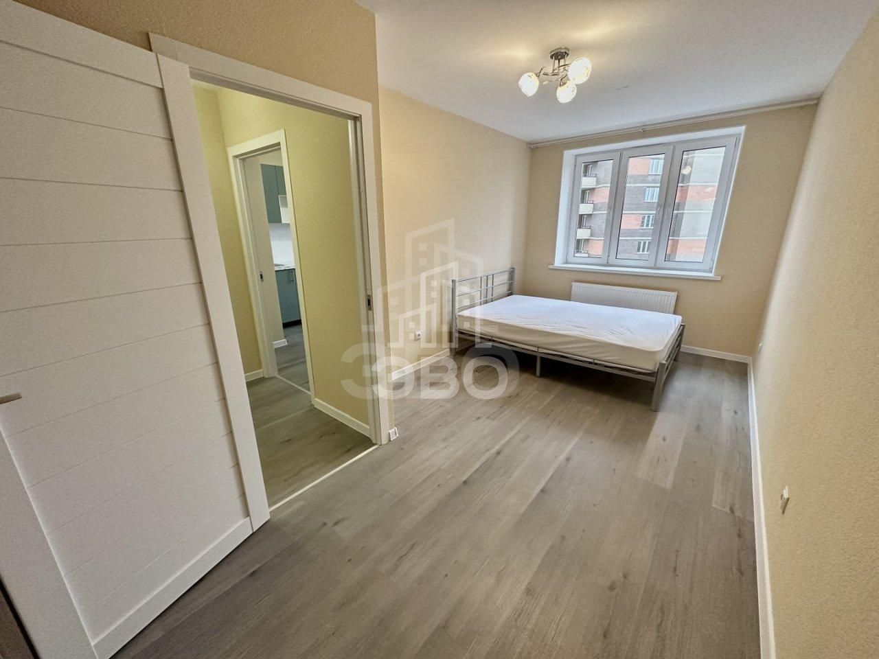 однокомнатная квартира в Санкт-Петербурге по адресу: Шоссе в Лаврики ул., 64, к 1