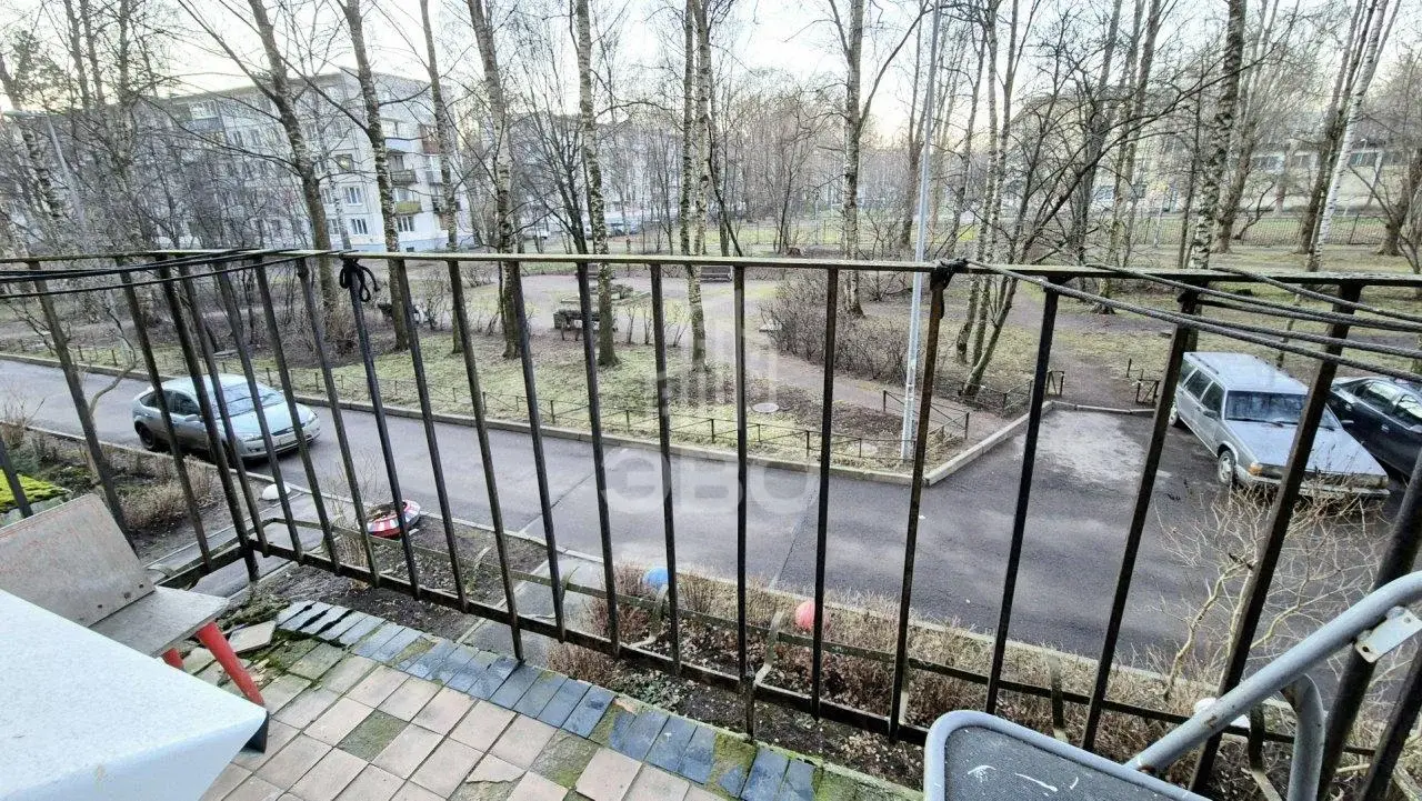 двухкомнатная квартира в Санкт-Петербурге по адресу: Карпинского ул., 14