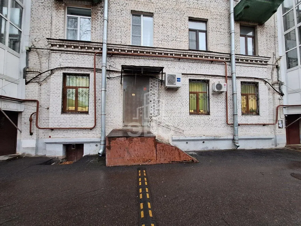 коммерция в Санкт-Петербурге по адресу: Большой Сампсониевский проспект, 74, литера А