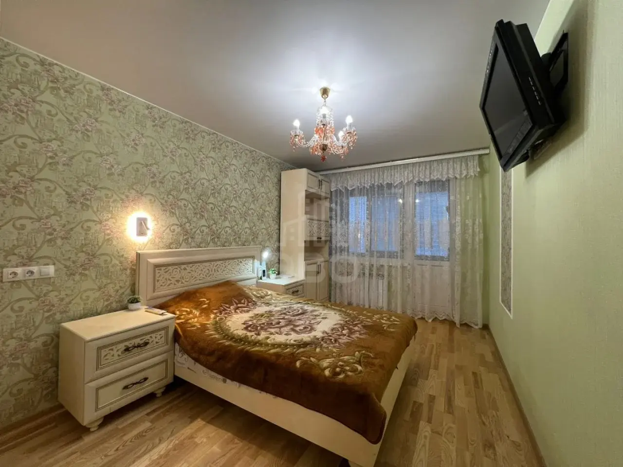 двухкомнатная квартира в Санкт-Петербурге по адресу: Есенина ул., 8, к 1