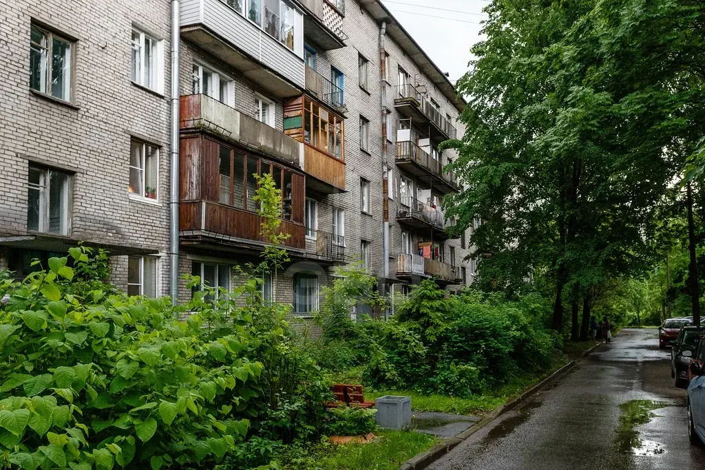 однокомнатная квартира в Санкт-Петербурге по адресу: Полевая ул., 20