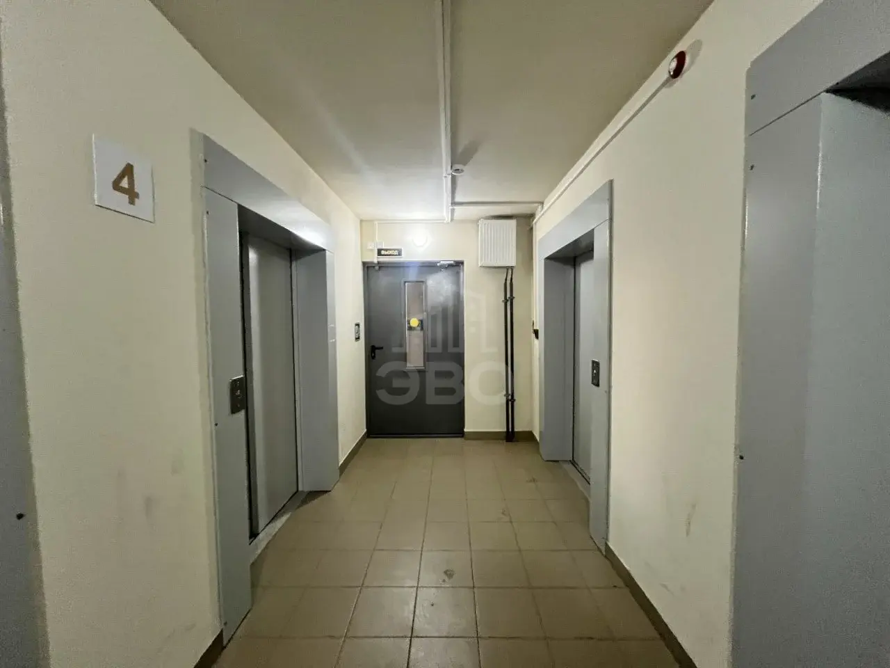 однокомнатная квартира в Санкт-Петербурге по адресу: Тихая ул., 13, к 3