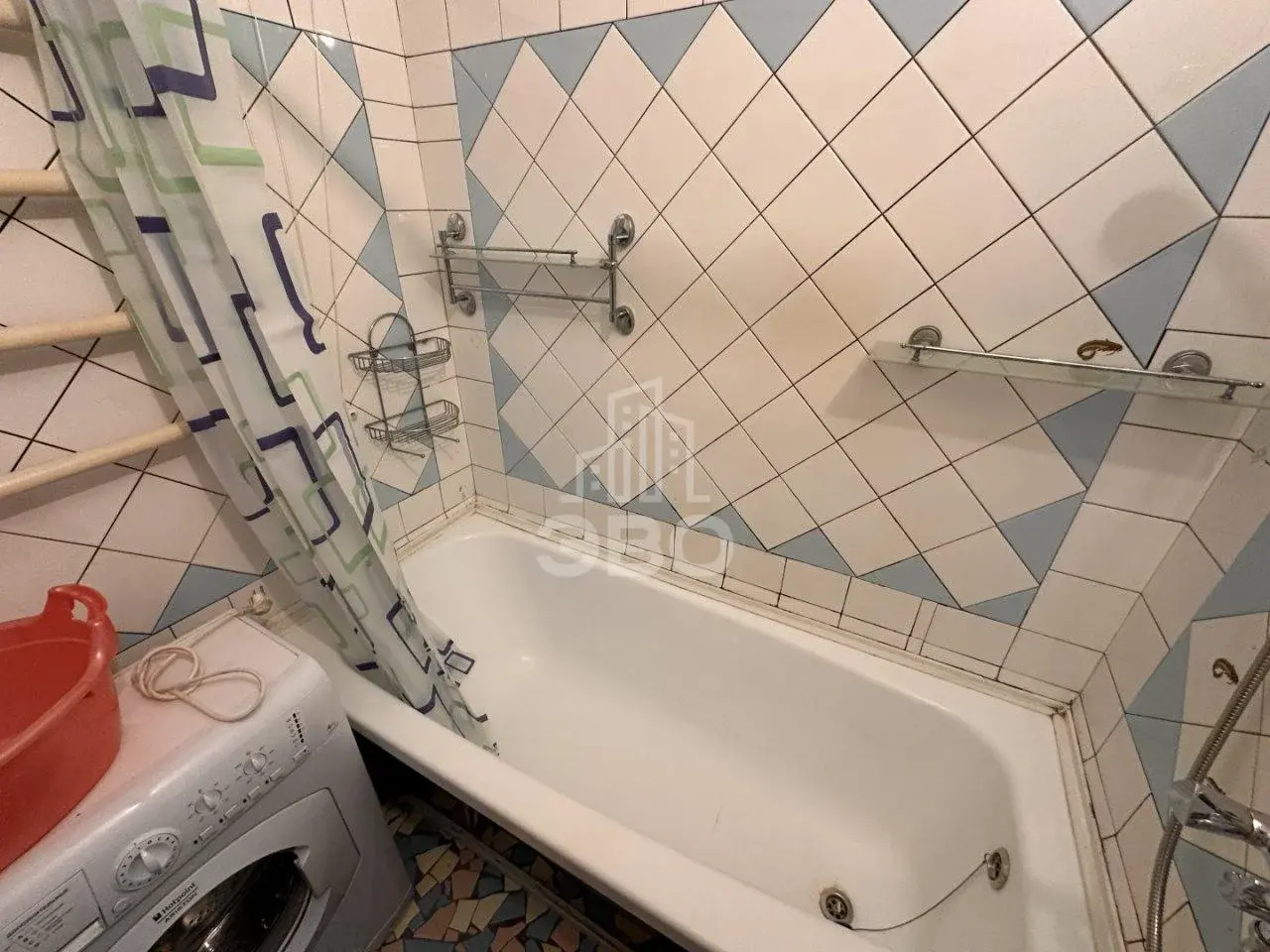 двухкомнатная квартира в Санкт-Петербурге по адресу: Малая Балканская ул., 34