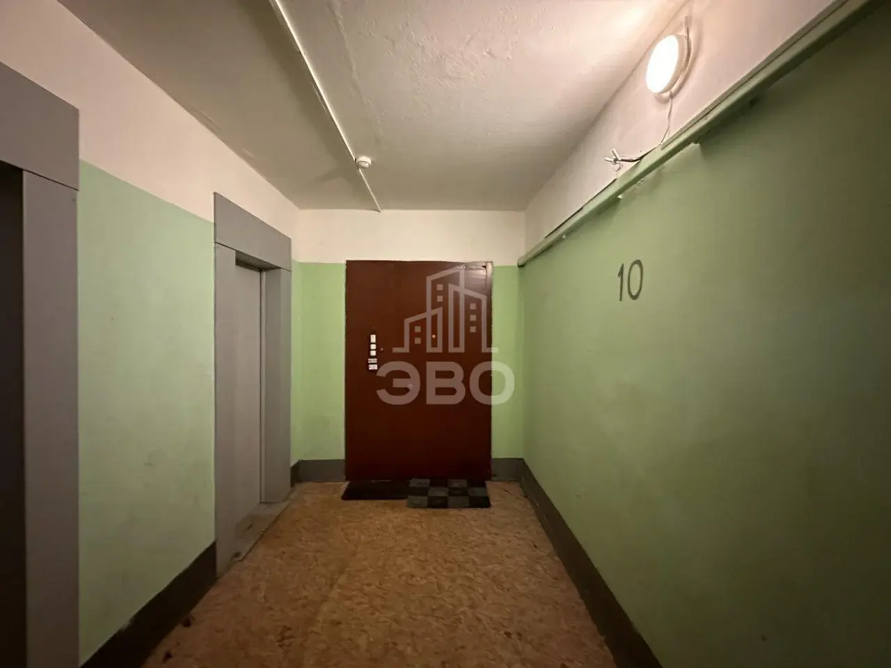 двухкомнатная квартира в Санкт-Петербурге по адресу: Малая Балканская ул., 34