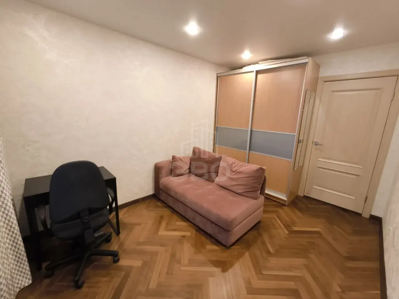 двухкомнатная квартира в Санкт-Петербурге по адресу: Лёни Голикова ул., 7