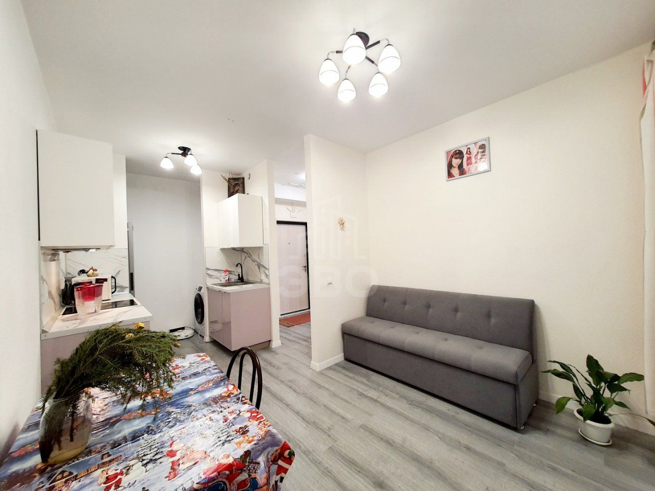 однокомнатная квартира в Санкт-Петербурге по адресу: Плесецкая ул., 28, к 1