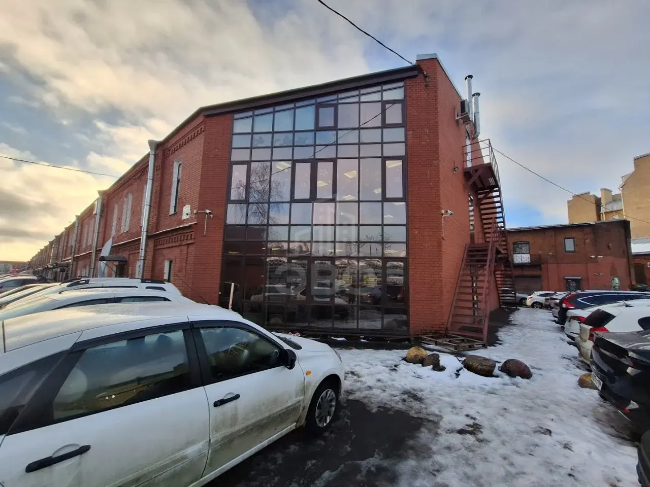коммерция в Санкт-Петербурге по адресу: Лиговский проспект, 50, литера Д