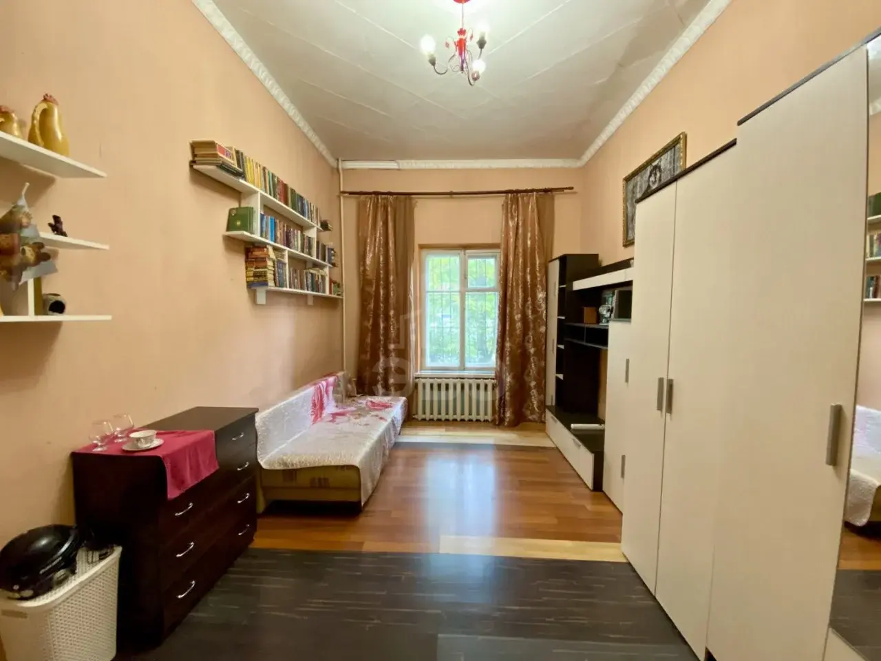 коммерция в Санкт-Петербурге по адресу: Ленина проспект, 102, к 1