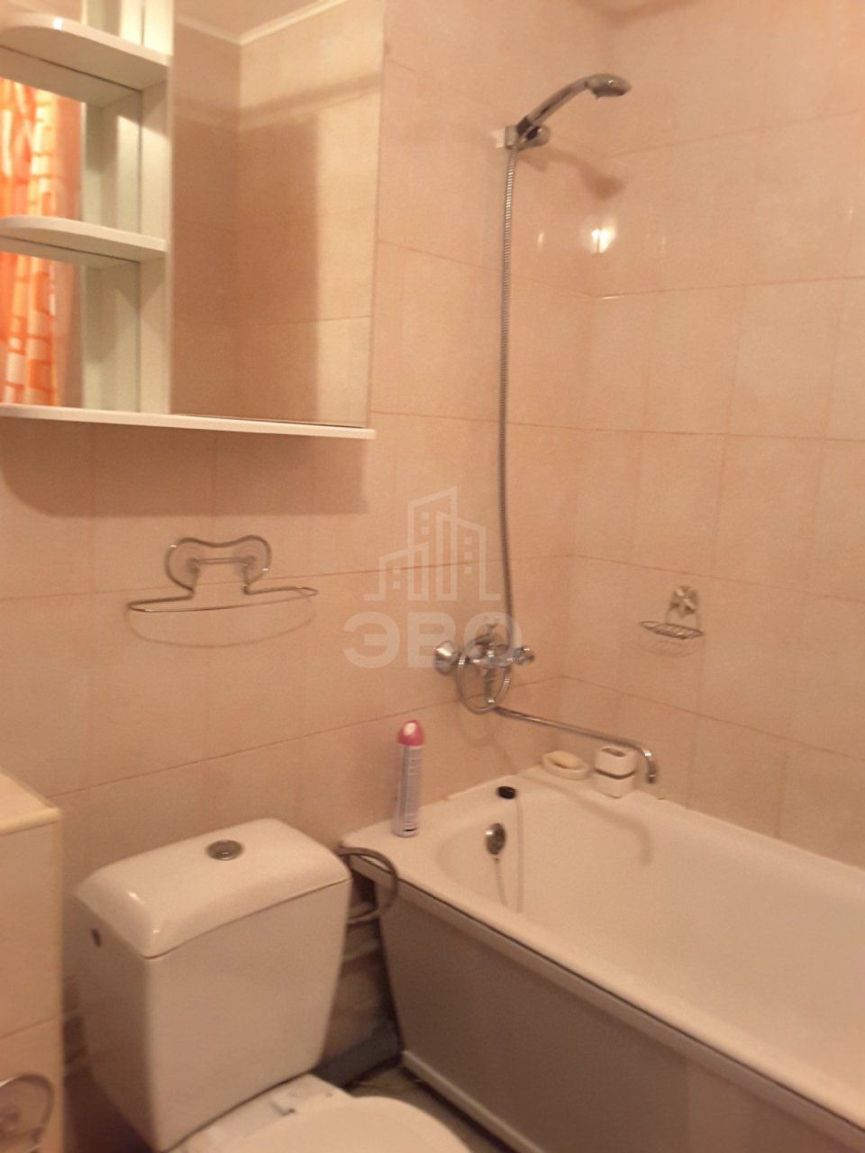 однокомнатная квартира в Санкт-Петербурге по адресу: Оптиков ул., 38