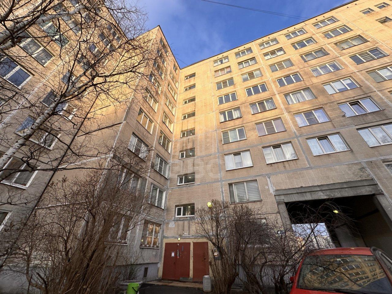 двухкомнатная квартира в Санкт-Петербурге по адресу: Купчинская ул., 8, к 1