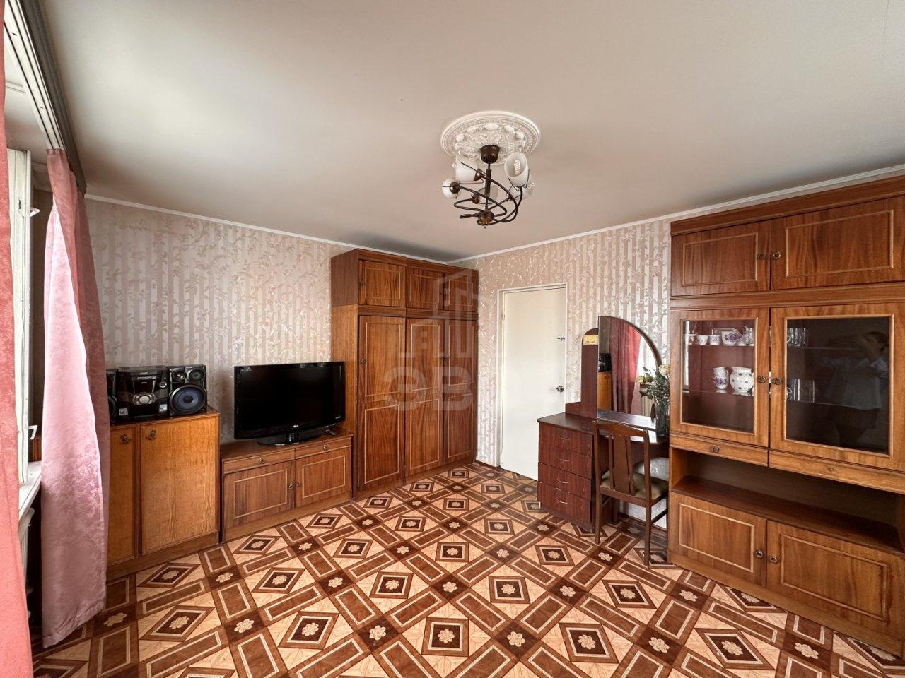 двухкомнатная квартира в Санкт-Петербурге по адресу: Купчинская ул., 8, к 1