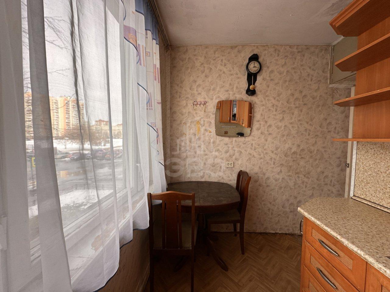 двухкомнатная квартира в Санкт-Петербурге по адресу: Купчинская ул., 8, к 1