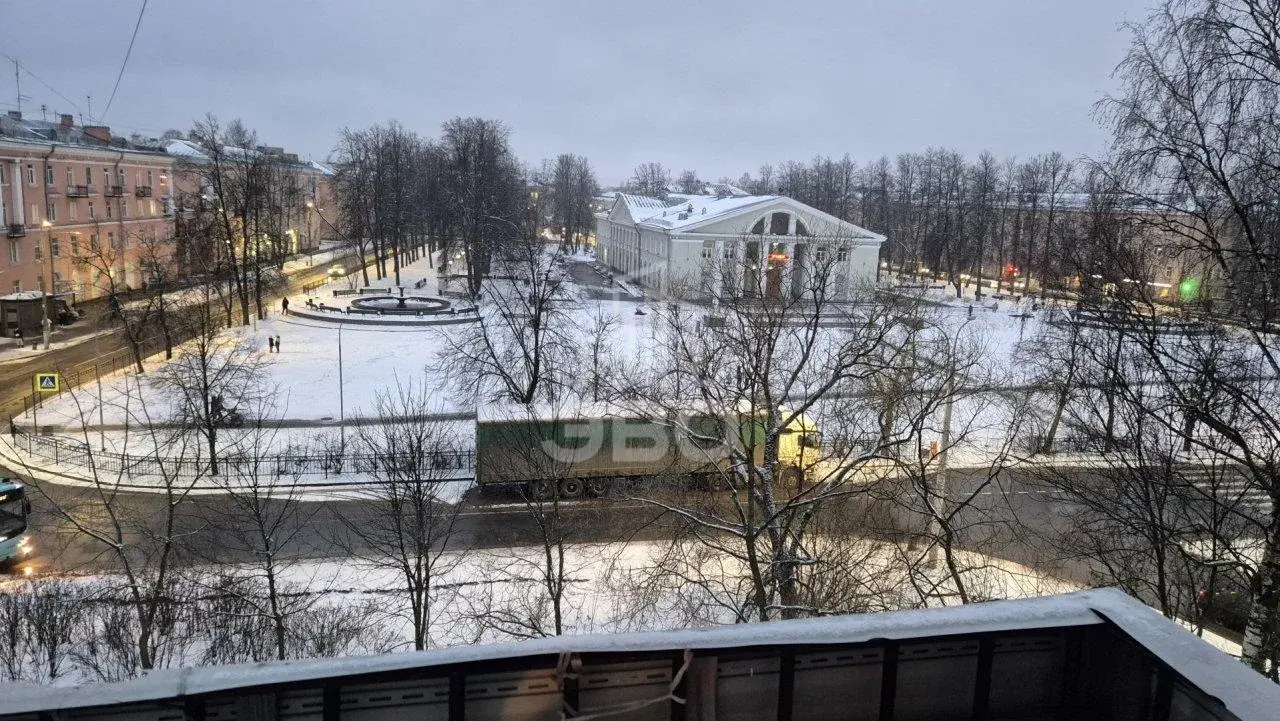 однокомнатная квартира в Санкт-Петербурге по адресу: Центральная ул., 13