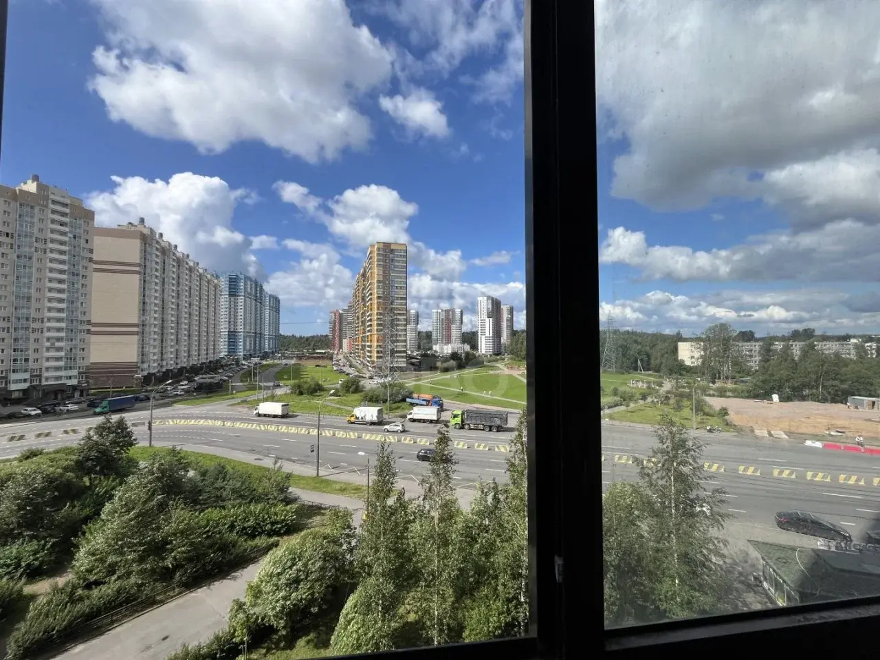однокомнатная квартира в Санкт-Петербурге по адресу: Михаила Дудина ул., 25, к 1