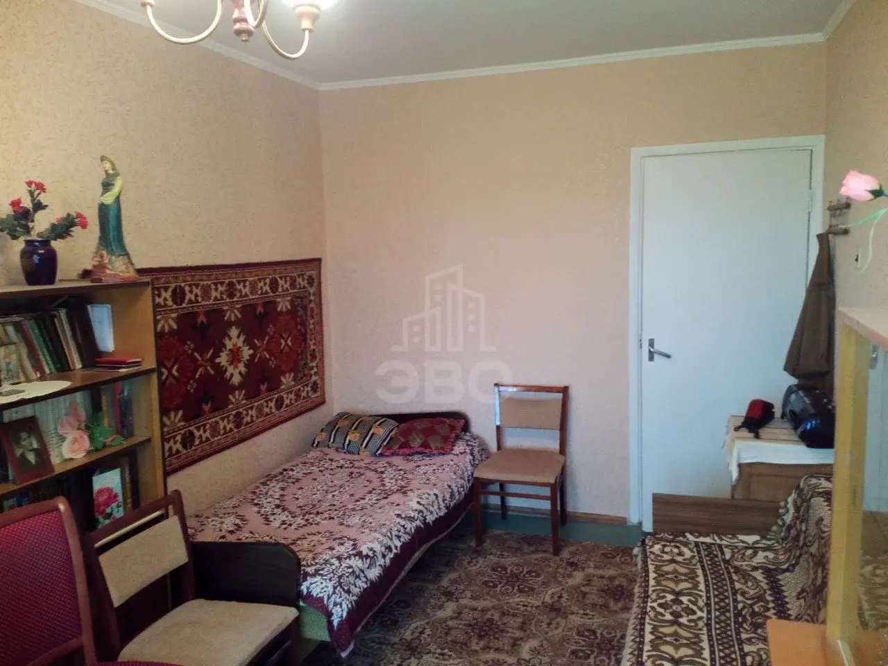 трехкомнатная квартира в Санкт-Петербурге по адресу: Летчика Пилютова ул., 23