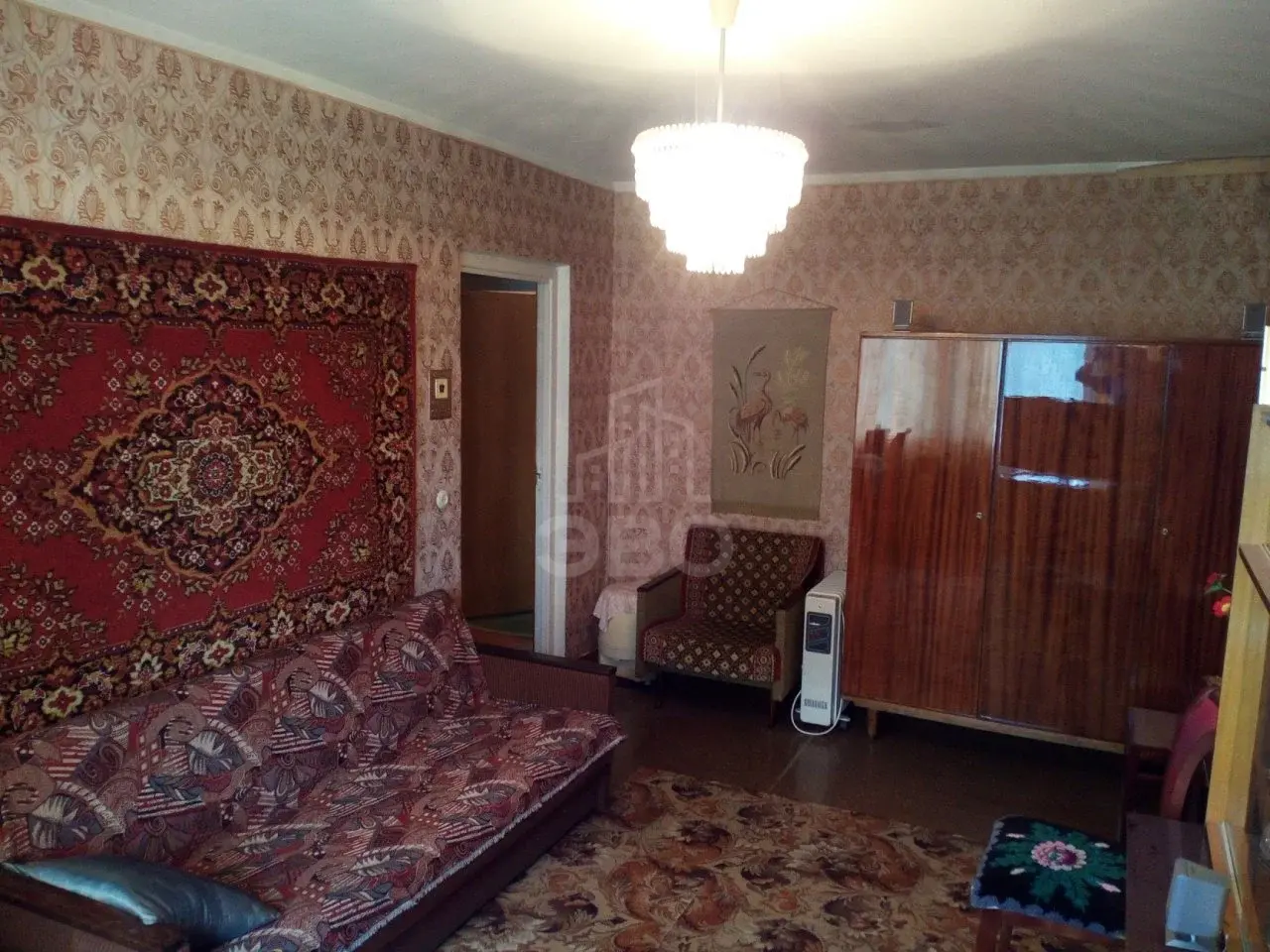 трехкомнатная квартира в Санкт-Петербурге по адресу: Летчика Пилютова ул., 23