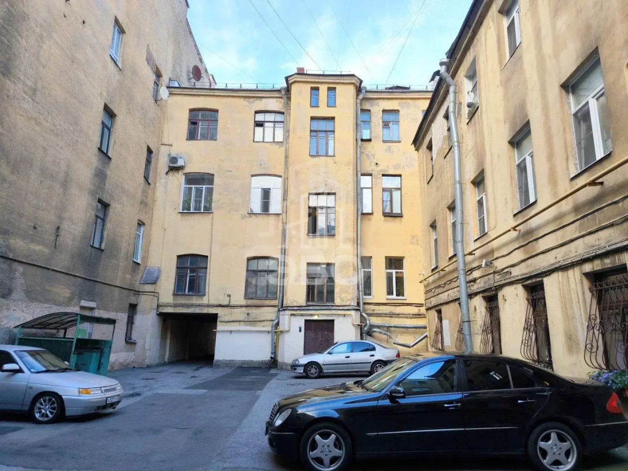 двухкомнатная квартира в Санкт-Петербурге по адресу: 1-я В.О. линия, 54