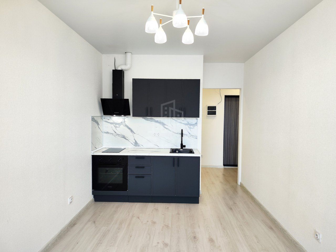 однокомнатная квартира в Санкт-Петербург по адресу: Чирикова ул., 5, строение 1