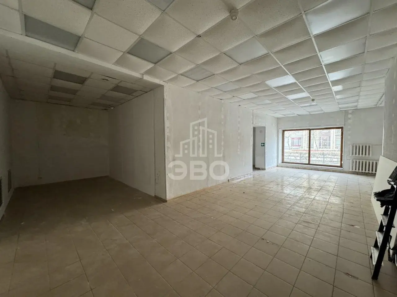 коммерция в Санкт-Петербурге по адресу: Ивановская ул., 17
