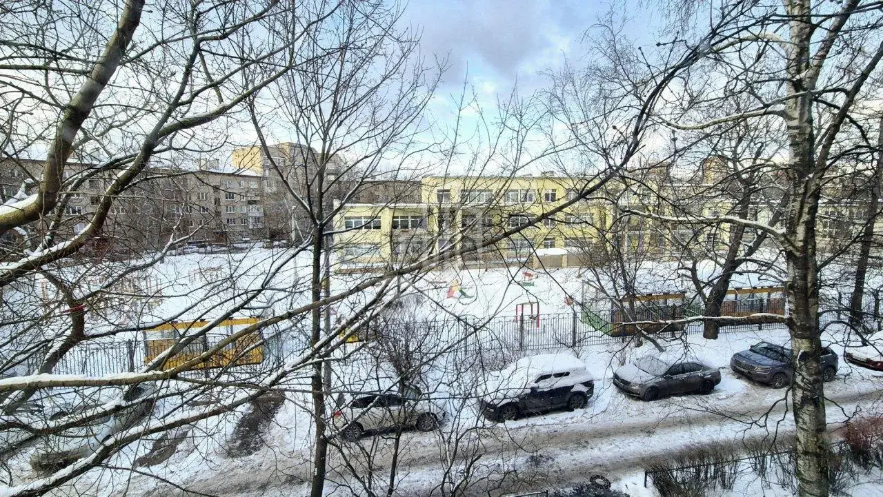 однокомнатная квартира в Санкт-Петербурге по адресу: Ланское ш., 4