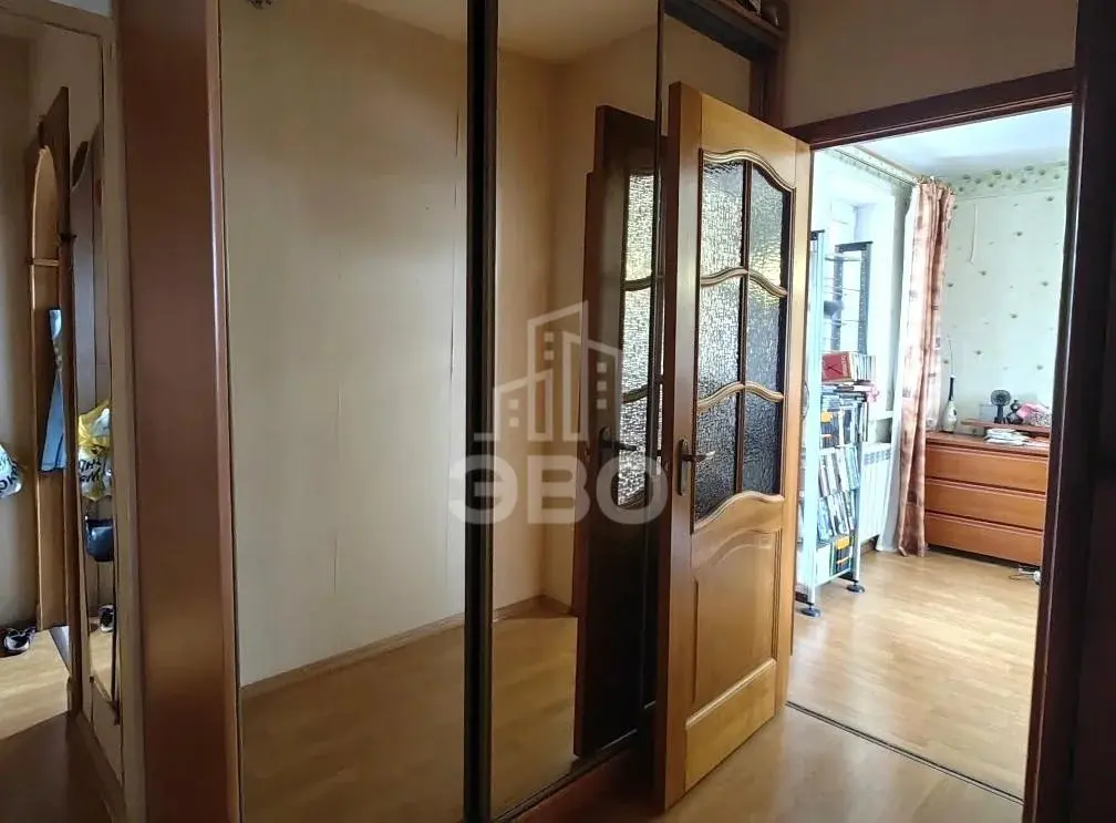 трехкомнатная квартира в Санкт-Петербурге по адресу: Кораблестроителей ул., 37, литера В