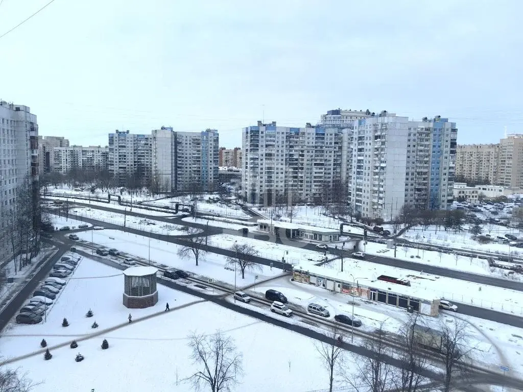 трехкомнатная квартира в Санкт-Петербурге по адресу: Кораблестроителей ул., 37, литера В
