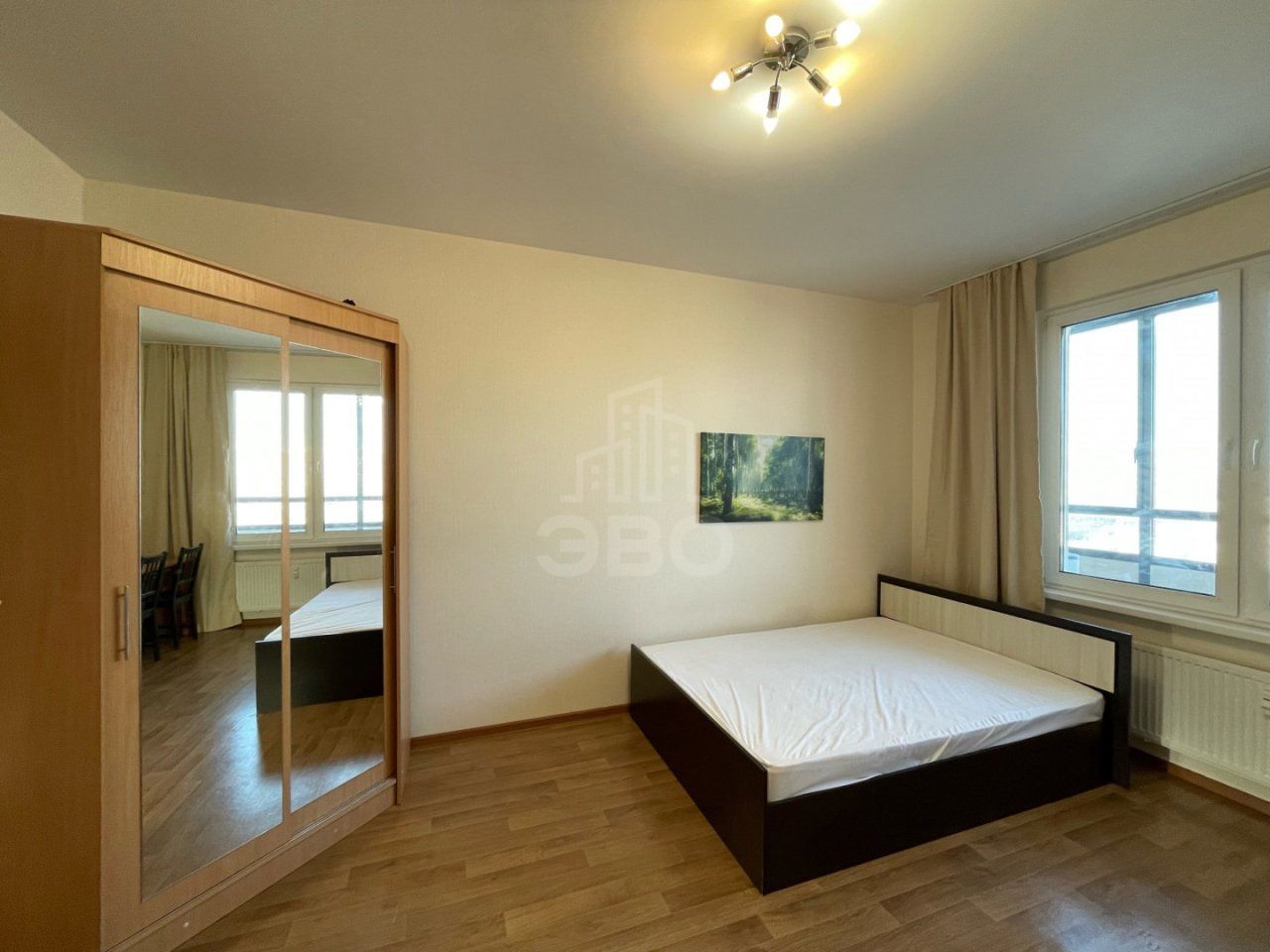 четырехкомнатная квартира в Санкт-Петербурге по адресу: Кушелевская дорога., 5, к 8