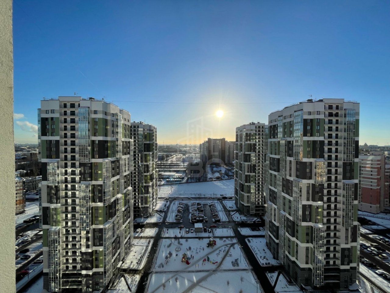 четырехкомнатная квартира в Санкт-Петербурге по адресу: Кушелевская дорога., 5, к 8