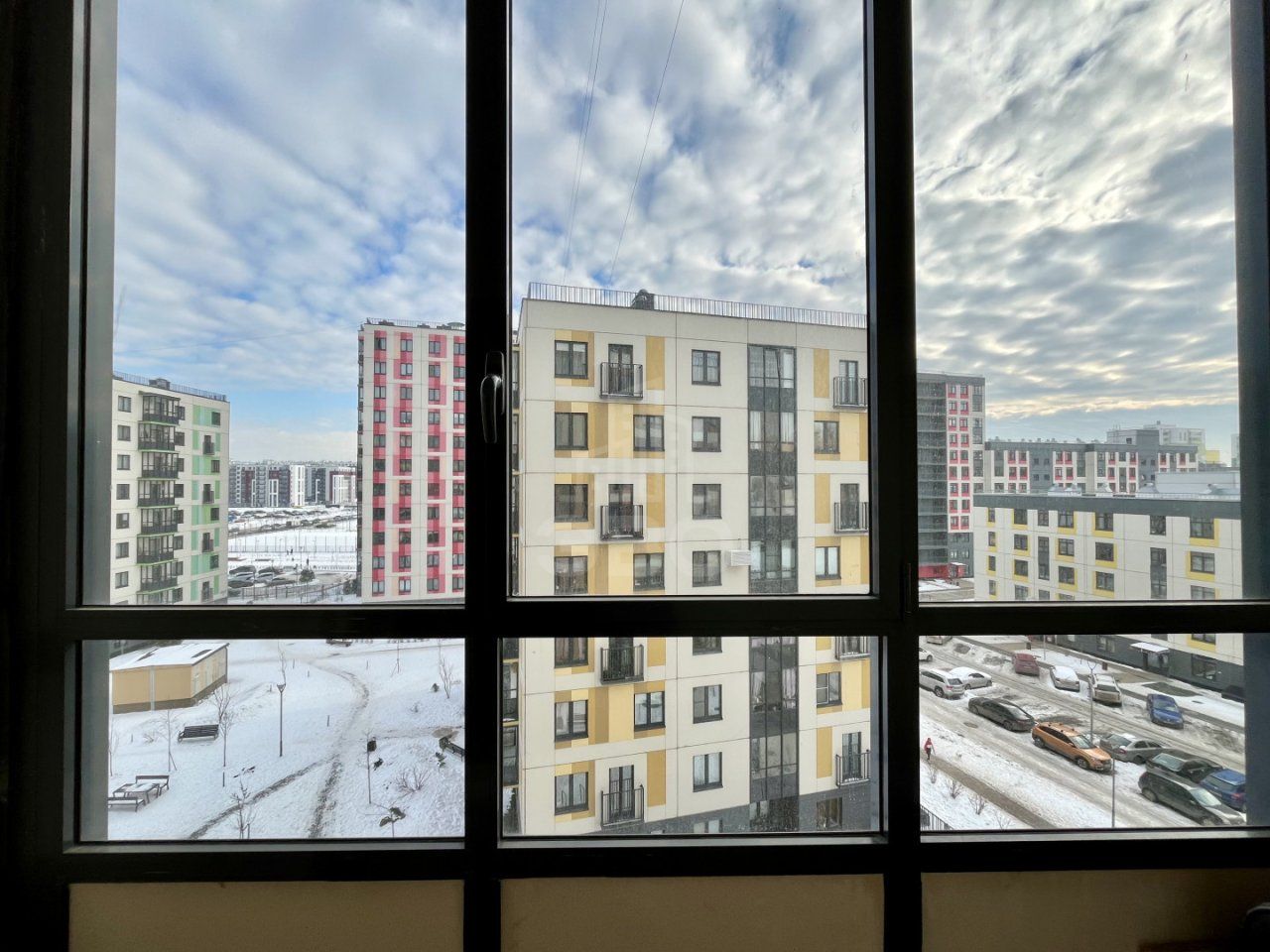 однокомнатная квартира в Ленинградской области по адресу: Тюльпанов ул., 1