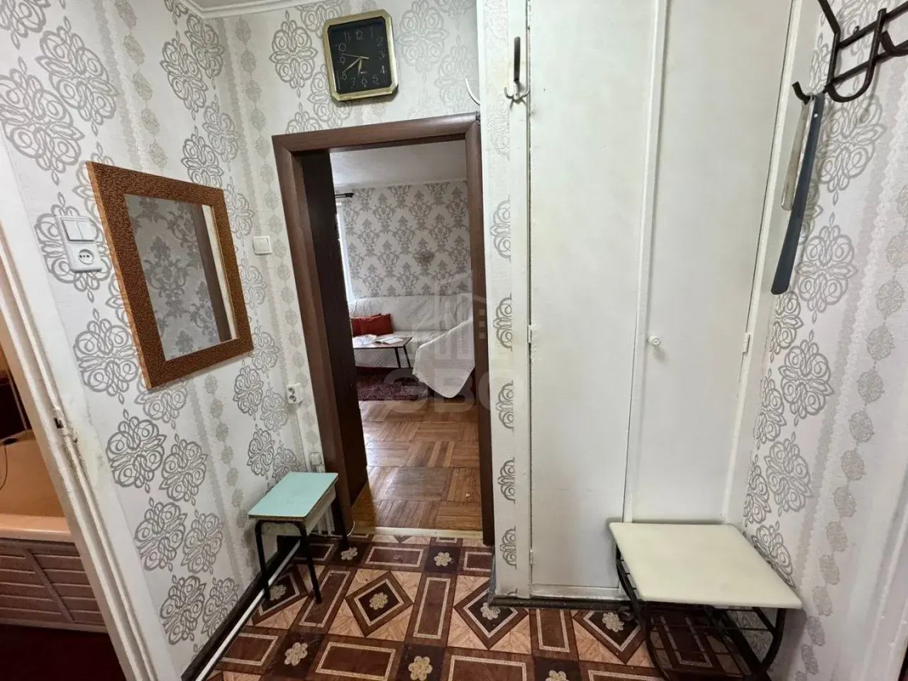 четырехкомнатная квартира в Санкт-Петербурге по адресу: Тамбасова ул., 27, к 1