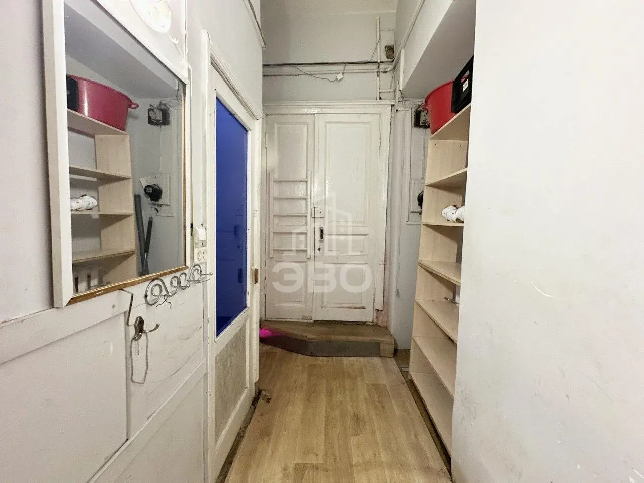 трехкомнатная квартира в Санкт-Петербурге по адресу: 15-я В.О. линия, 74