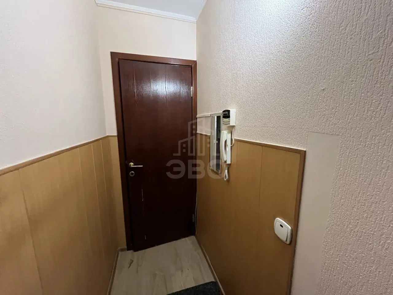 трехкомнатная квартира в Санкт-Петербурге по адресу: Наличная ул., 39, к 1