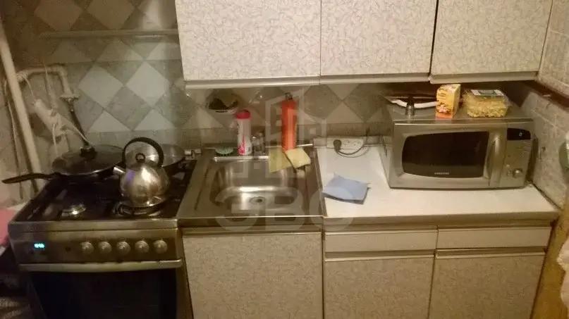 комната в Санкт-Петербурге по адресу: проспект Ветеранов 152