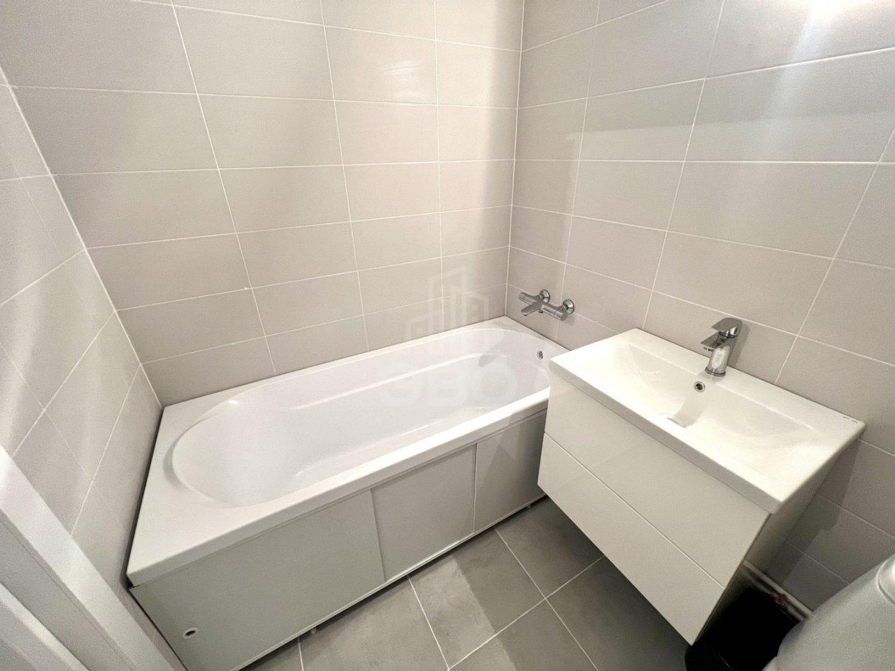 однокомнатная квартира в Ленинградской области по адресу: Шоссе в Лаврики ул., 72, к 2