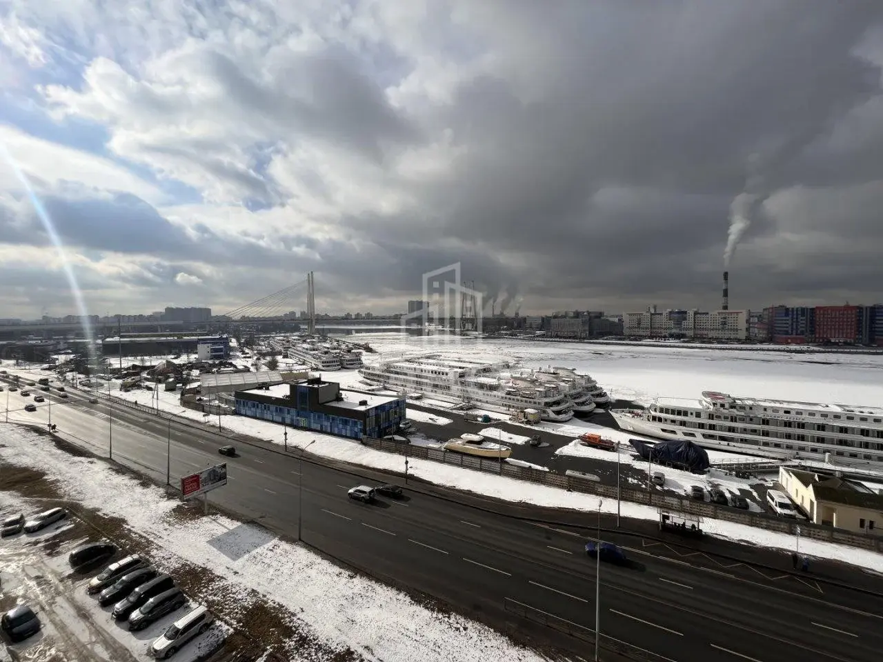 однокомнатная квартира в Санкт-Петербурге по адресу: Октябрьская наб., 122, к 1