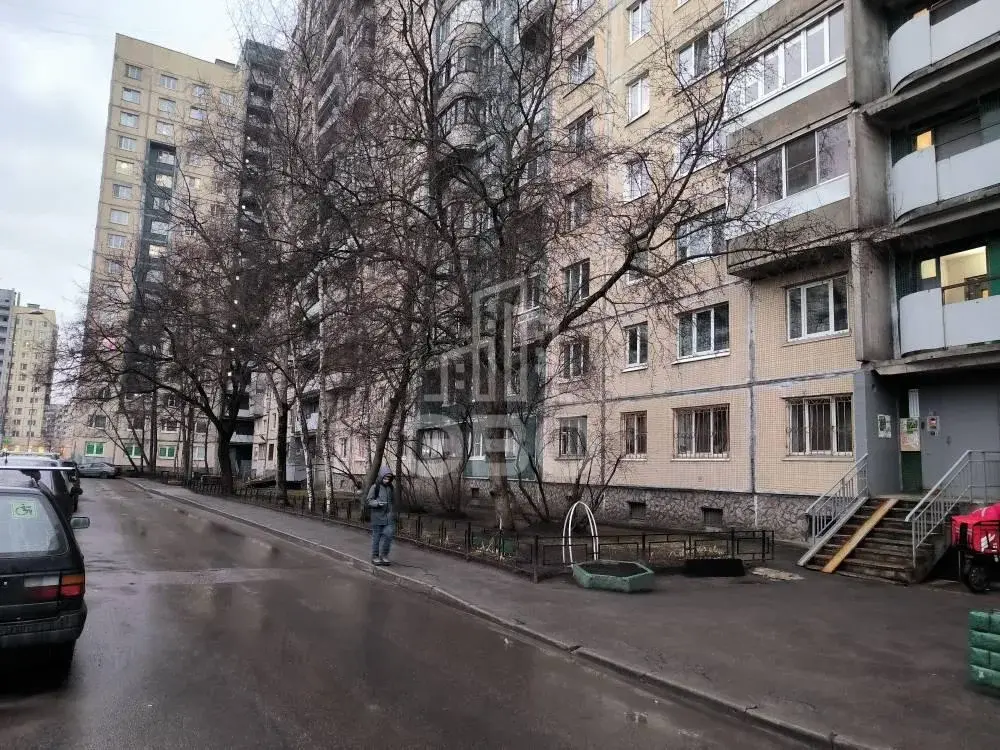 двухкомнатная квартира в Санкт-Петербурге по адресу: Наставников проспект, 21