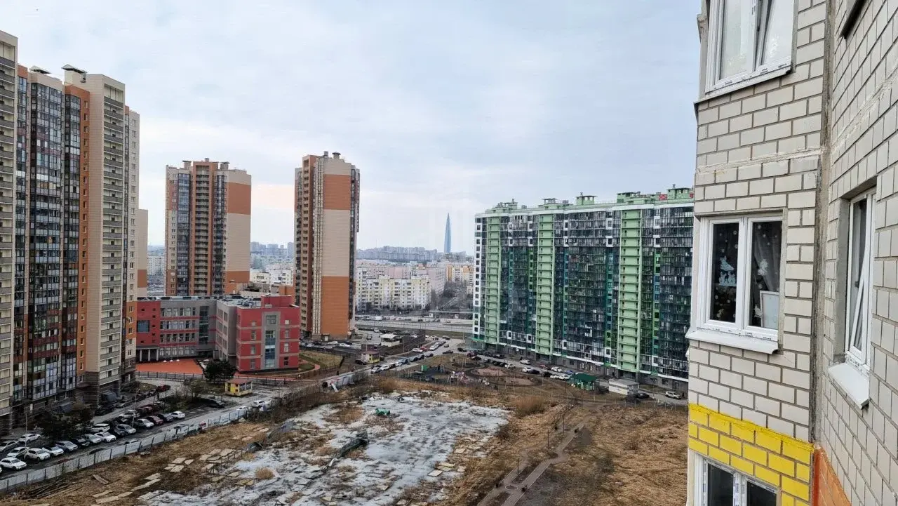 однокомнатная квартира в Санкт-Петербурге по адресу: Королёва проспект, 64, к 2