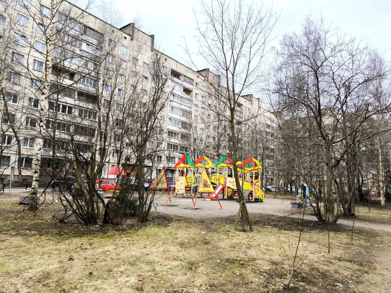 однокомнатная квартира в Санкт-Петербурге по адресу: Вавиловых ул., 4, к 1
