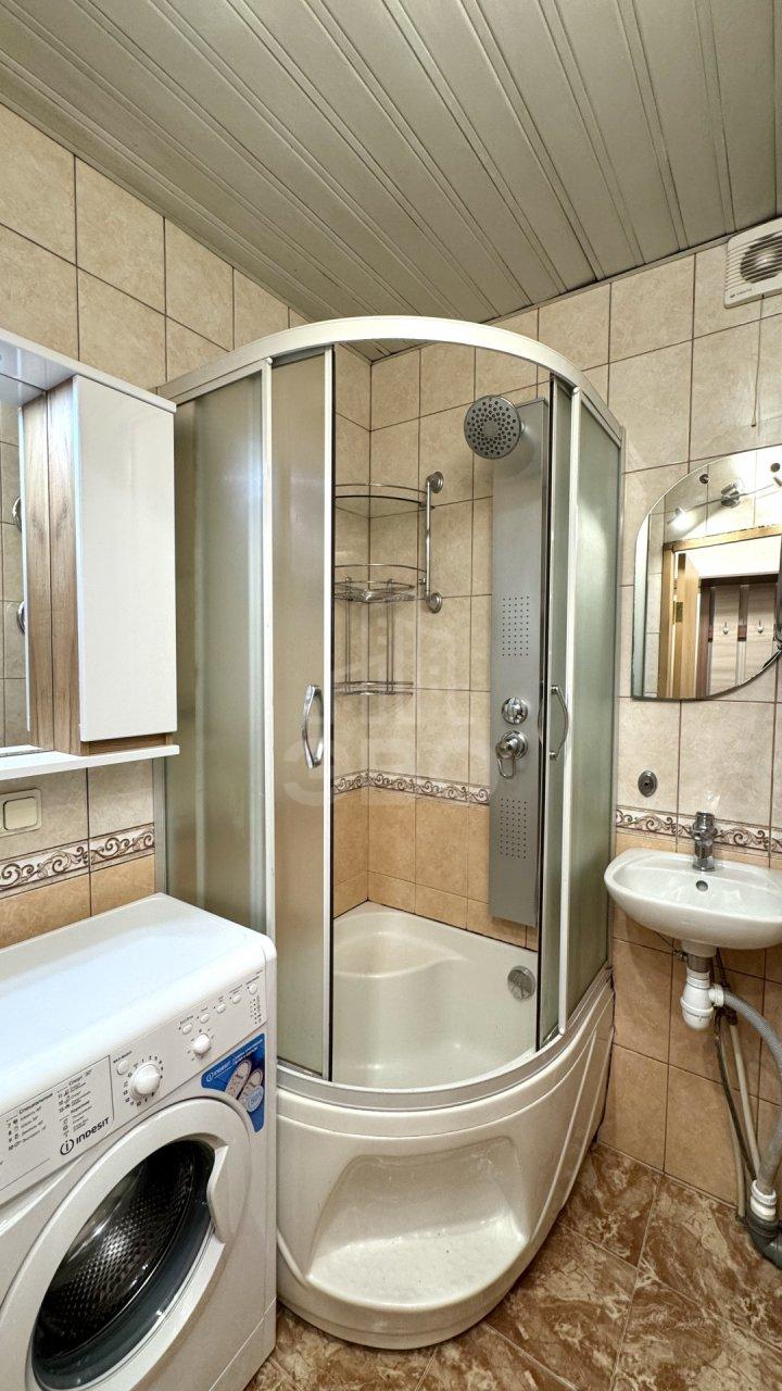 двухкомнатная квартира в Санкт-Петербурге по адресу: Костюшко ул., 5, к 1